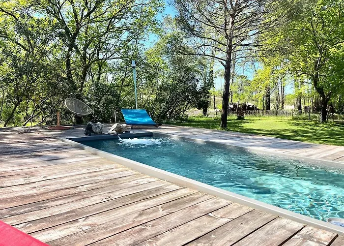 Maison Atypique Au Coeur De Notre Pinede * 拉特斯特德布赫